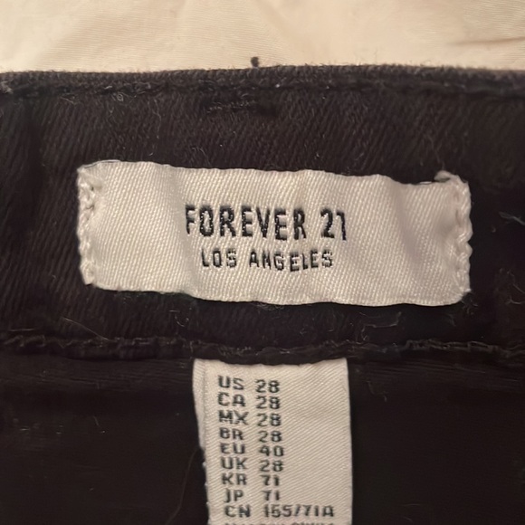 Forever 21 Size 28 Black Mini Skirt - Picture 2 of 2